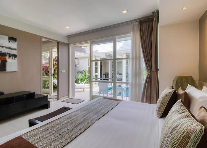 Private 2 Bed Pool In Bustling Petitenget Villa *