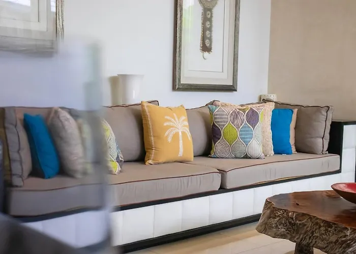 Private 2 Bed Pool In Bustling Petitenget Villa Seminyak (Bali)