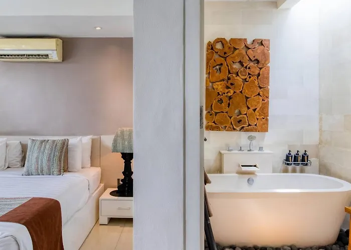 Villa Private 2 Bed Pool In Bustling Petitenget Seminyak (Bali)