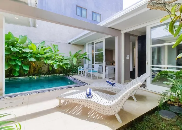 Private 2 Bed Pool In Bustling Petitenget Villa