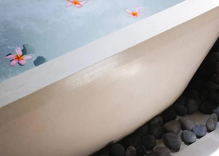 Private 2 Bed Pool In Bustling Petitenget Villa *